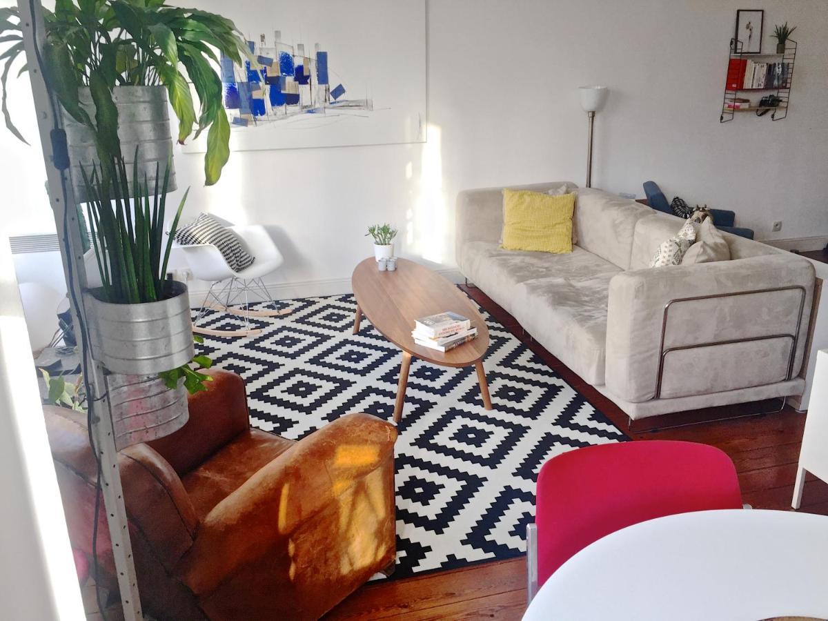 Appartement Design En Plein Coeur De บอร์โด ภายนอก รูปภาพ