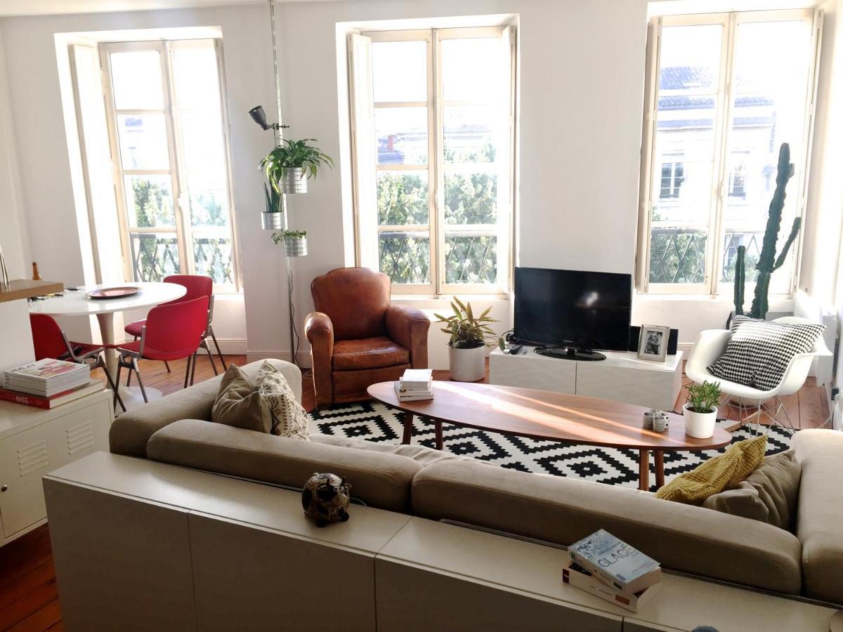 Appartement Design En Plein Coeur De บอร์โด ภายนอก รูปภาพ